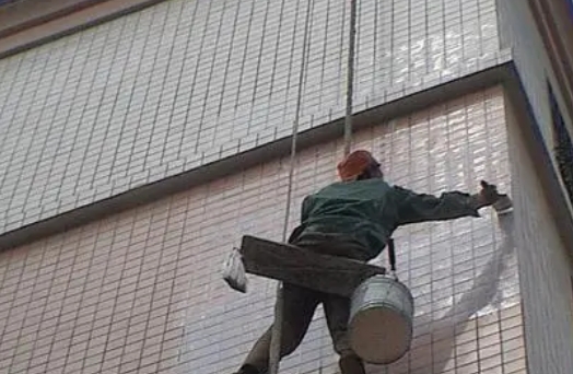 成武卫生间漏水维修公司分享下成武外墙防水的必要性。